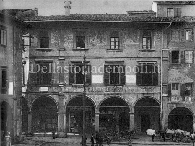Empoli - Palazzo Ghibellino Piazza dei Leoni
