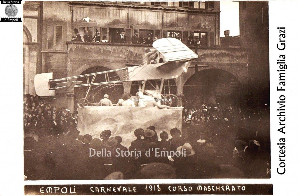 Carnevale 1913 in Piazza dei Leoni, di Giulia Grazi