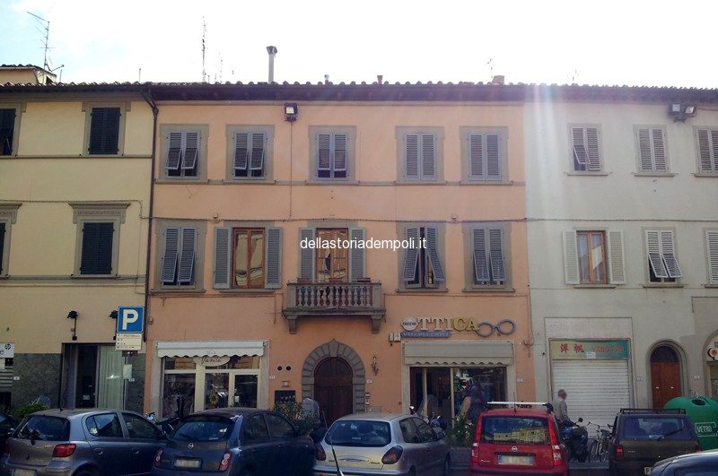 Palazzo Pandolfini in Piazza del Popolo