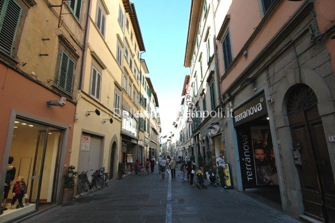 Via del Giglio…. senza “tinozze”