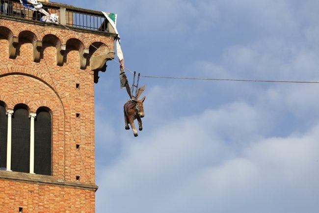 Il Ciuco in volo per Corpus Domini 2013