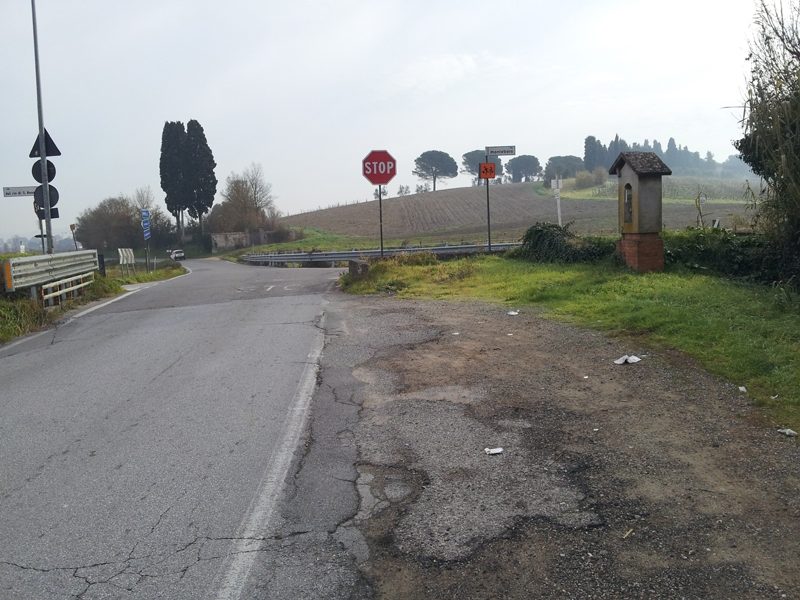 Il Tabernacolo sul Rio di S. Anna lungo il Sottopoggio