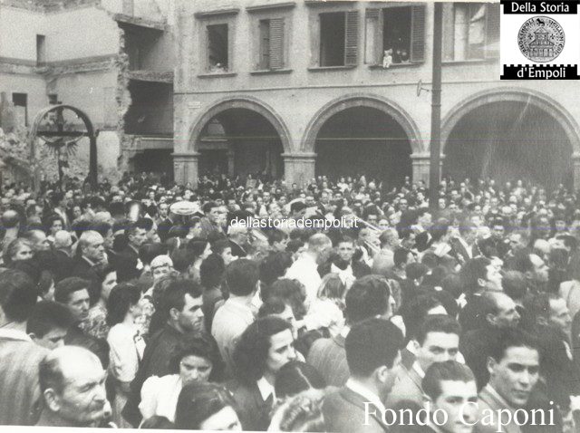 Fondo Caponi Empoli, Vol 2 pagina 29: la città subito dopoguerra