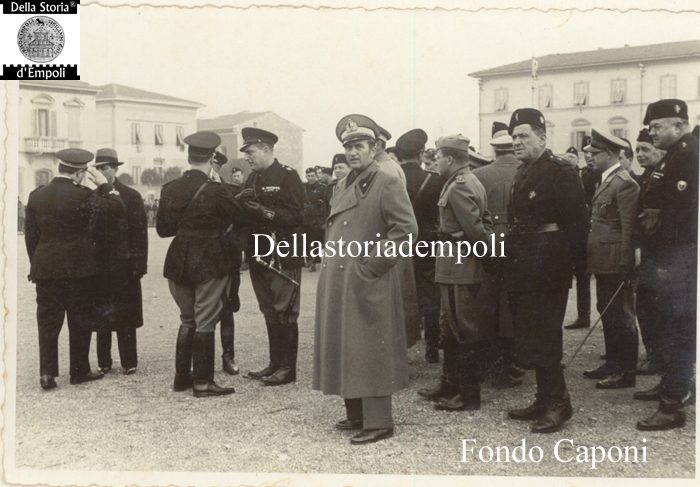  Adunata fascista in Piazza XXVIII ottobre oggi Piazza Gramsci