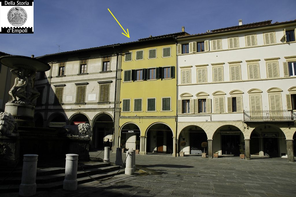 Palazzo Del Bianco: Piazza Farinata degli Uberti, Empoli