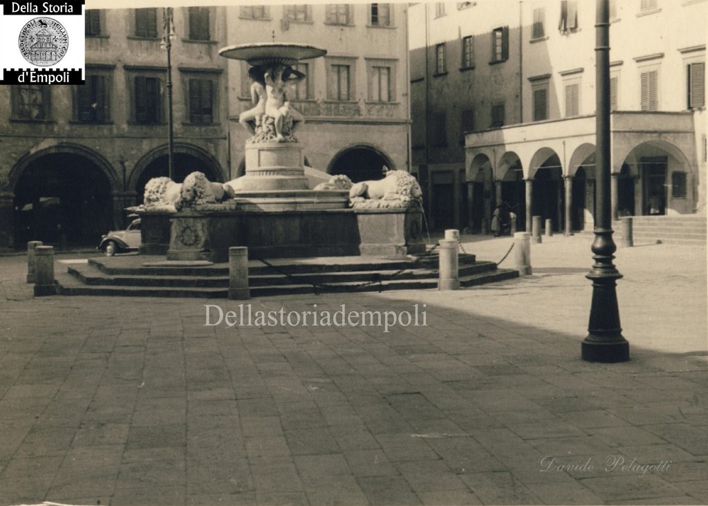 Piazza dei Leoni, pochi anni dopo la guerra