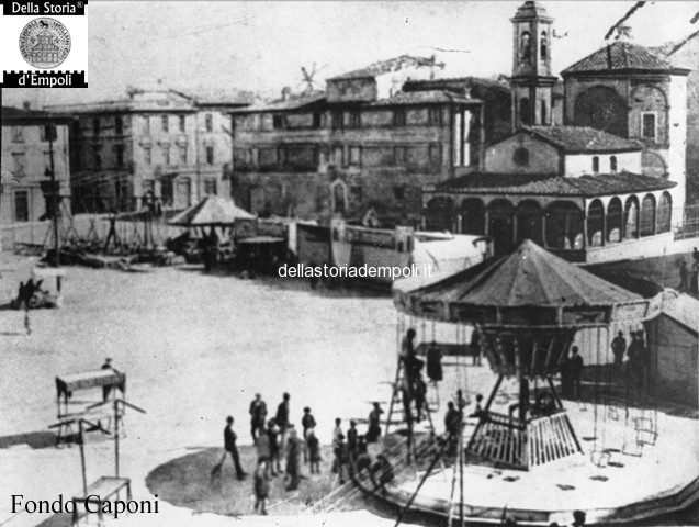 Fondo Caponi Empoli, Vol 1 pagina 5:  Piazza Vittorio Emanuele II° oggi Piazza della Vittoria