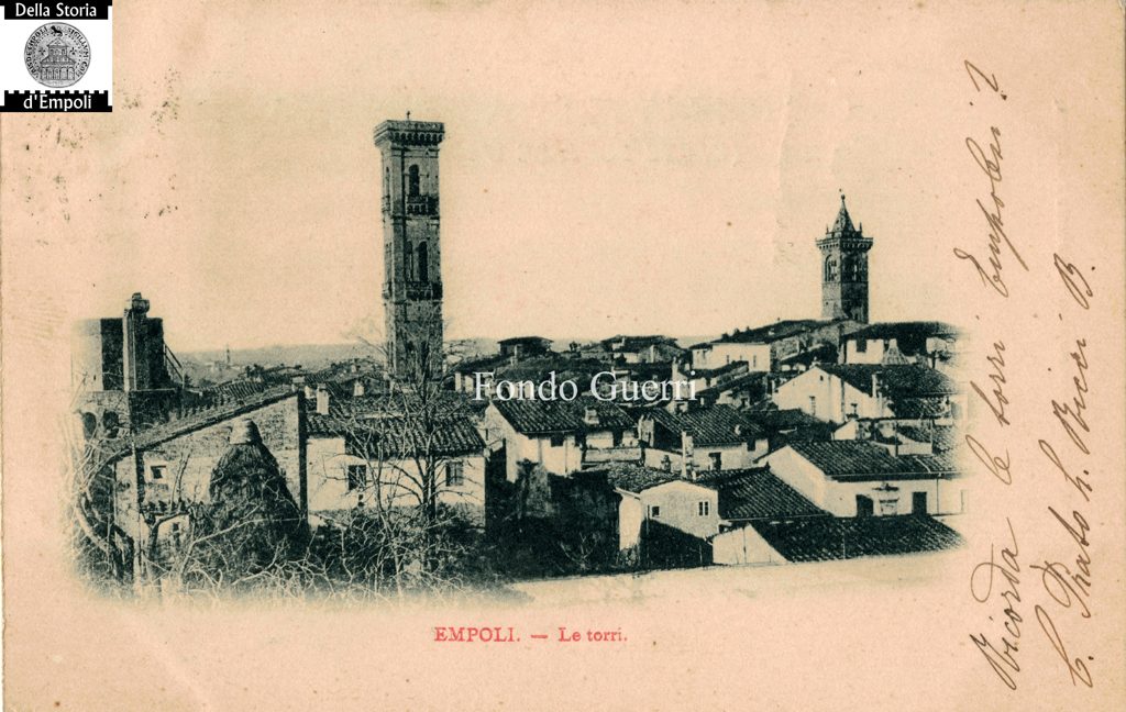 Le mura coi beccatelli, i campanili e la torre dei righi visto da un palazzo di via roma nel 1902