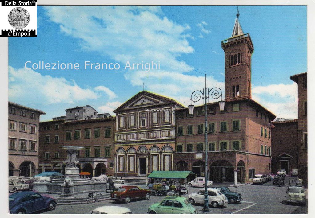 Piazza del Leoni con parcheggio auto – Collezione F. Arrighi