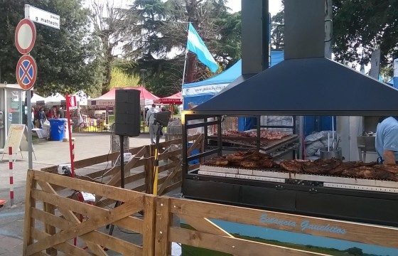 mercato europeo a Empoli 02 aprile 2016 2